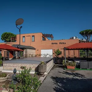 Petra 4*, Rome Italy