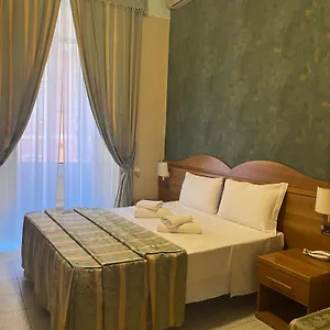 Teti 2*, Rome Italy